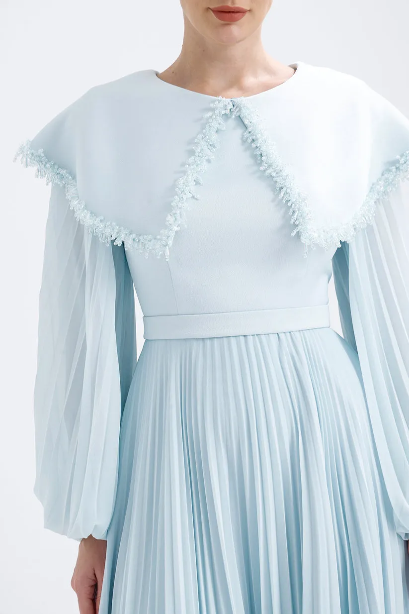 𝐒𝐀𝐌𝐀𝐍𝐓𝐇𝐀 Crepe Collar Embroidered Pleated Chiffon Hijab Evening Dress- T56734