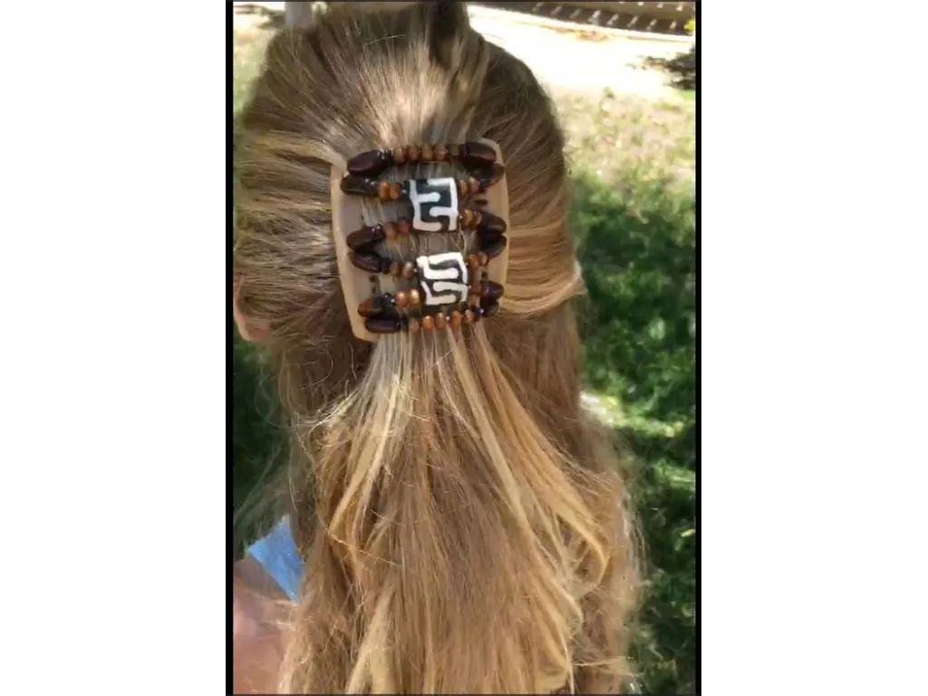African Butterfly Chameleon Hair Comb - Beada Blonde 37
