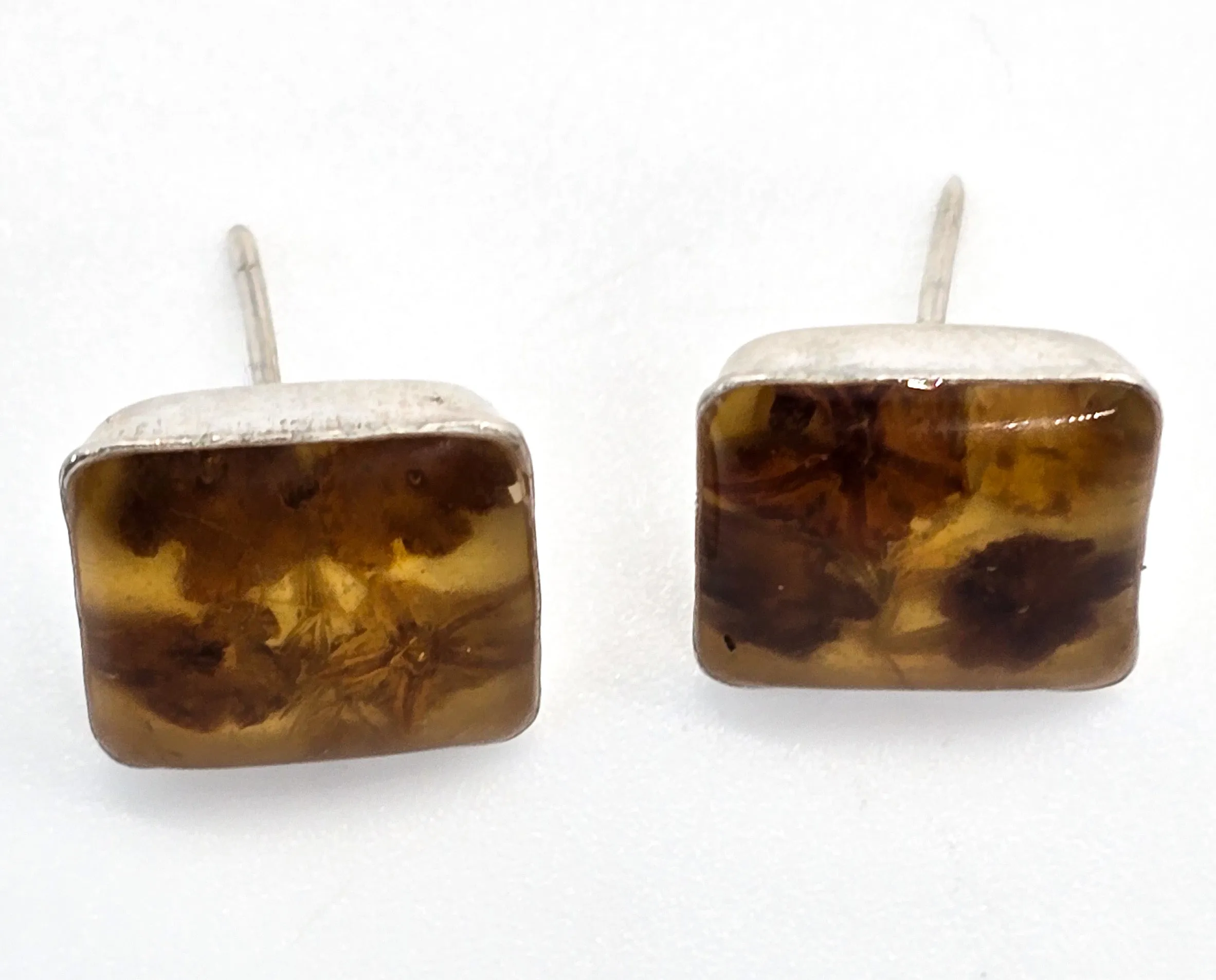 Annika Witt ATI dried flower acrylic natural signed sterling silver stud earrings