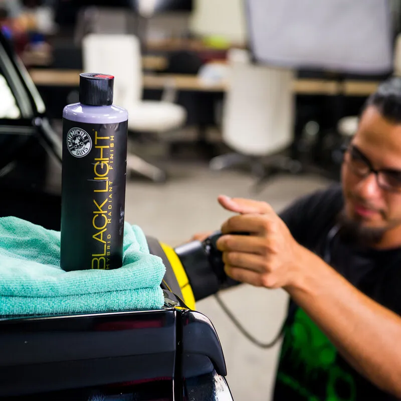 Chemical Guys Black Light Hybrid Radiant Finish Gloss Enhancer and Sealant in ONE (16 Fl. Oz.)