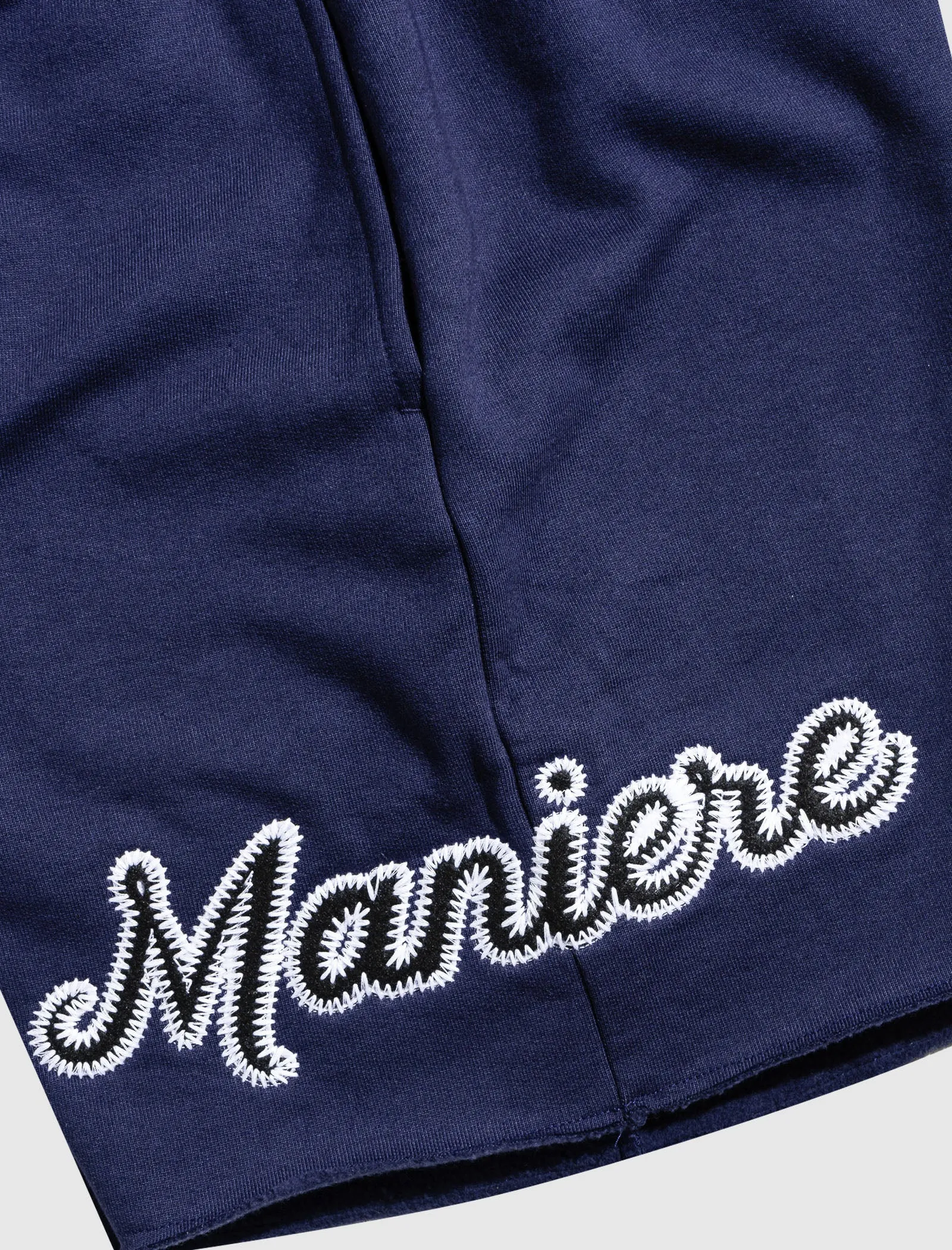 CURSIVE LOGO SWEATSHORT