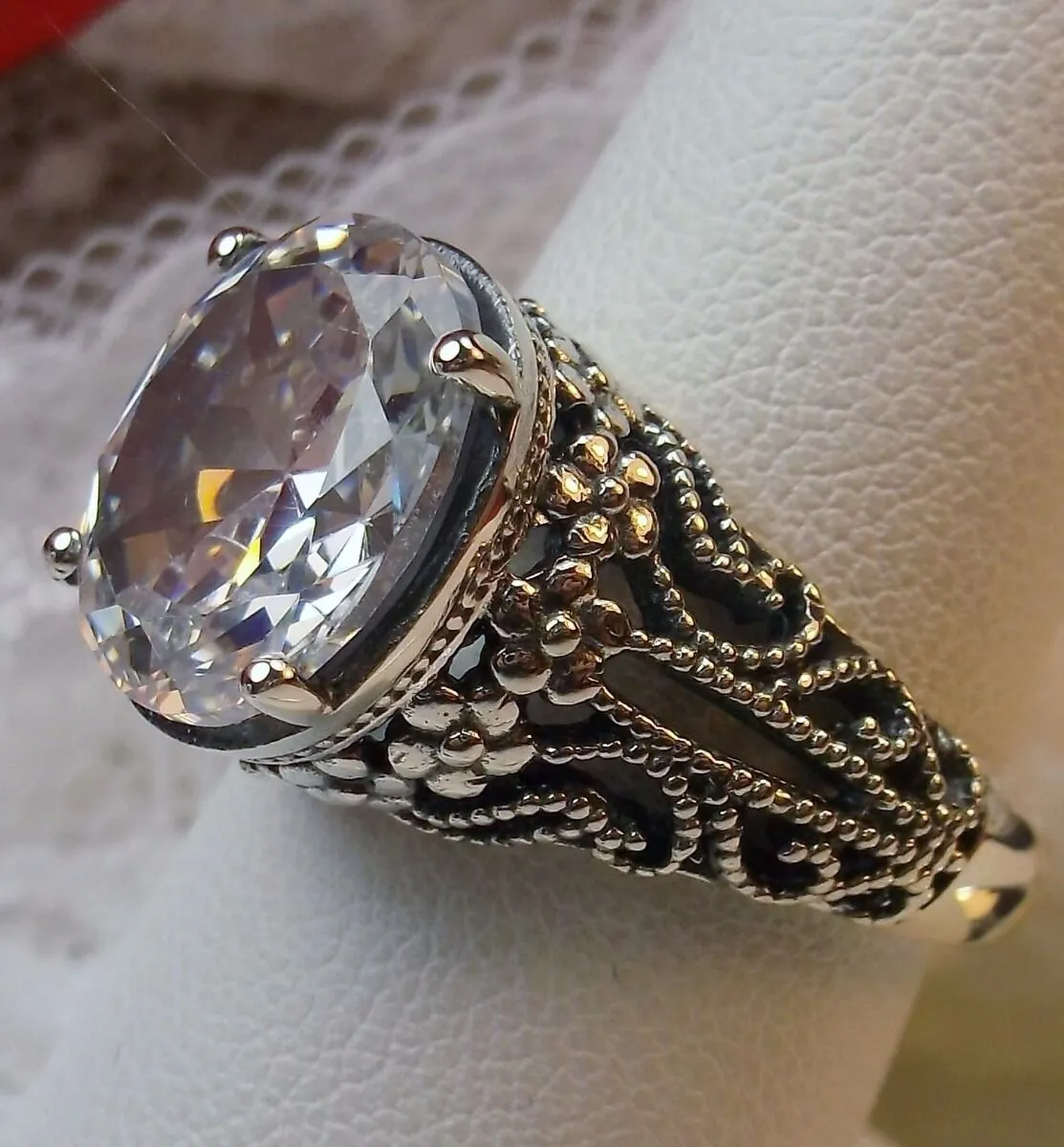 D171 Blossom Ring, Natural or Simulated Oval Gemstone, Vintage Jewelry D171