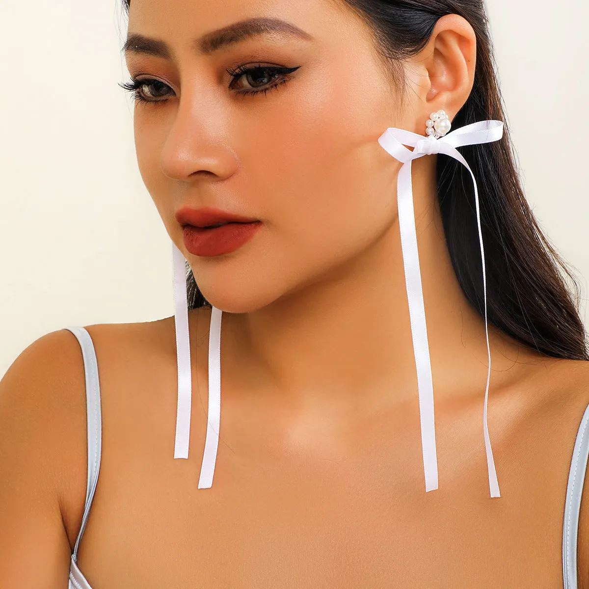 European and American Exaggerated Fabric Tassel Earrings Personalized Bow Ribbon Imitation Pearl Crystal Flowers Ear Studs Female Accessories