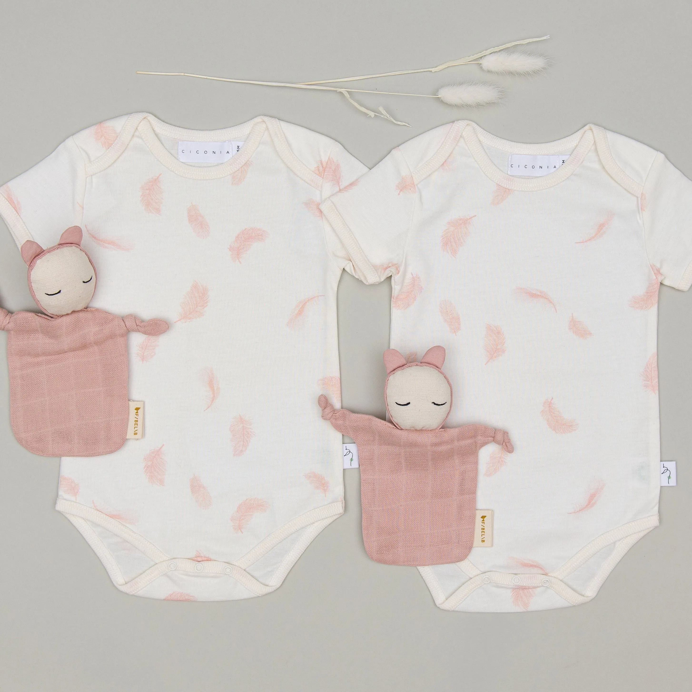 Falling Feather Bodysuit Twin Gift Set