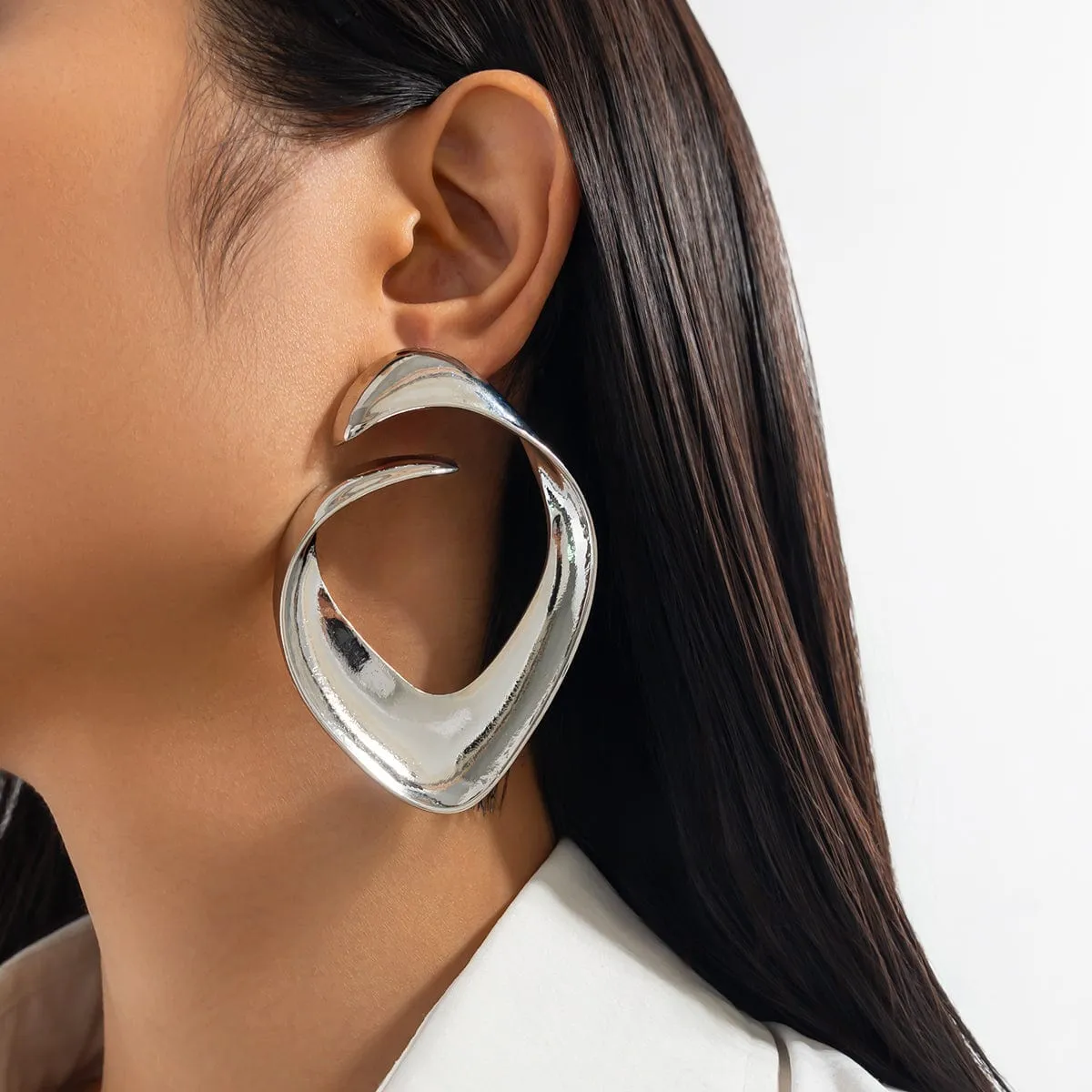Geometric Chunky Irregular Curl Stud Earrings