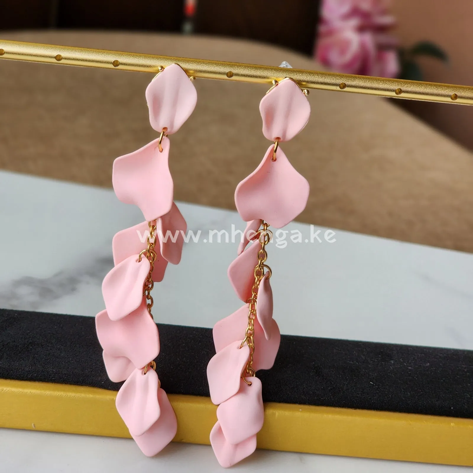 Just Follow Long Acrylic Rose Petal Earrings Dangle Exaggerated Flower Earrings Drop Statement Floral Tassel Earrings for Women and Girls