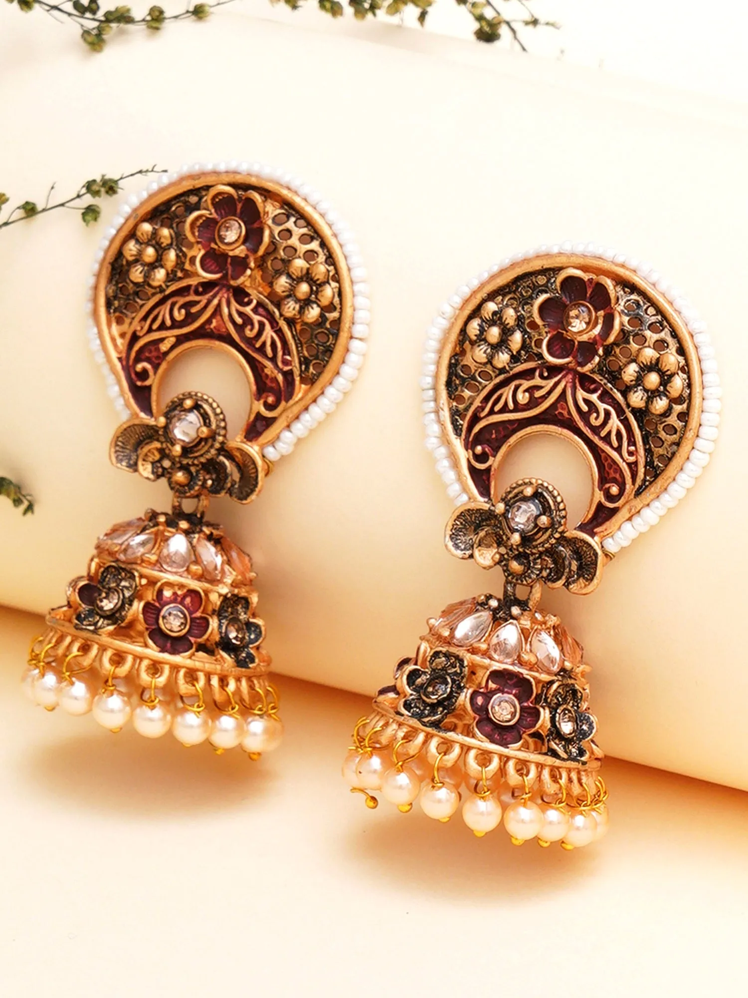 Karatcart Antique Gold Plated White Beaded Maroon Floral Jhumki Earrings for Women