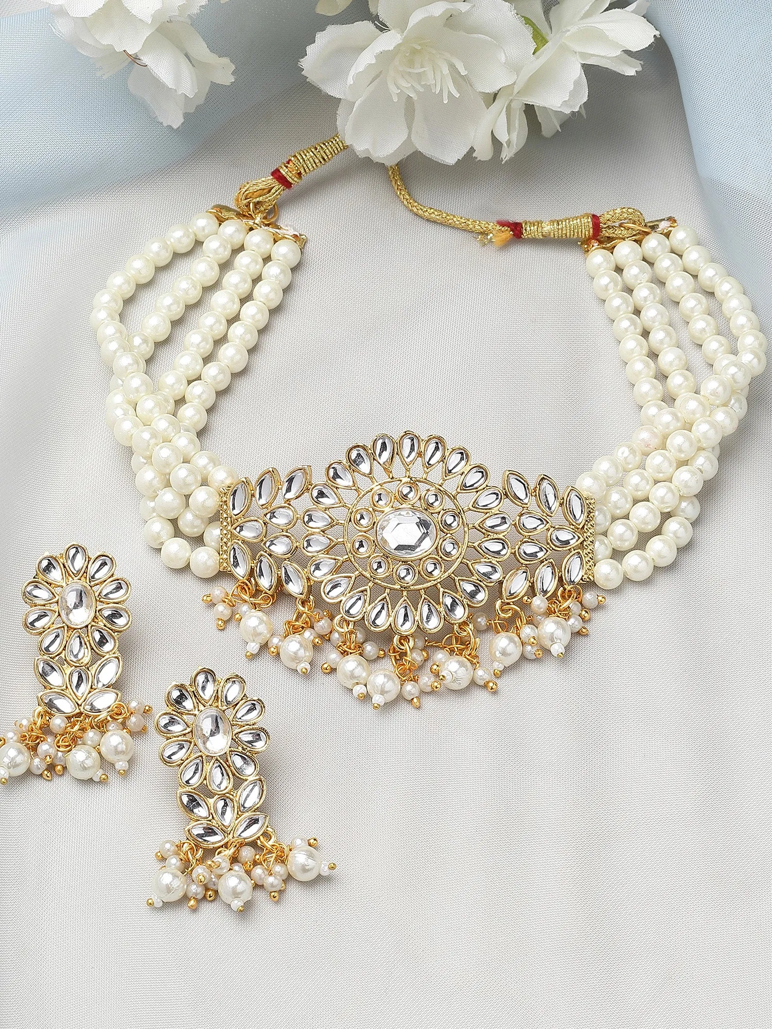 Karatcart Gold Plated Pearl Beaded Kundan Choker Necklace Set