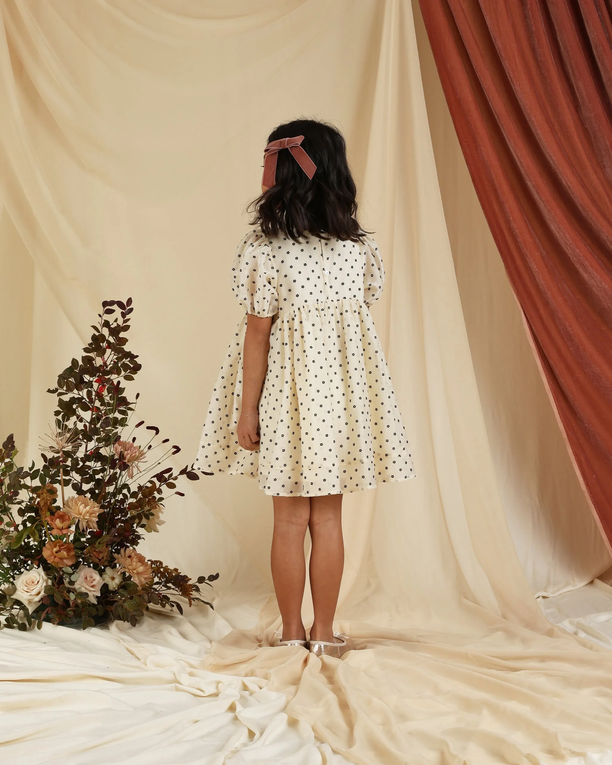 Luna Dress | Flocked Daisy Natural