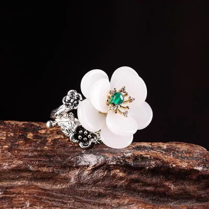 Luxury Glass Flower Green Agate Crystal Ring