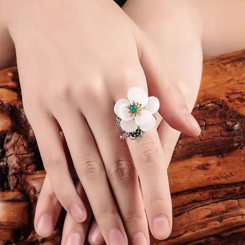 Luxury Glass Flower Green Agate Crystal Ring