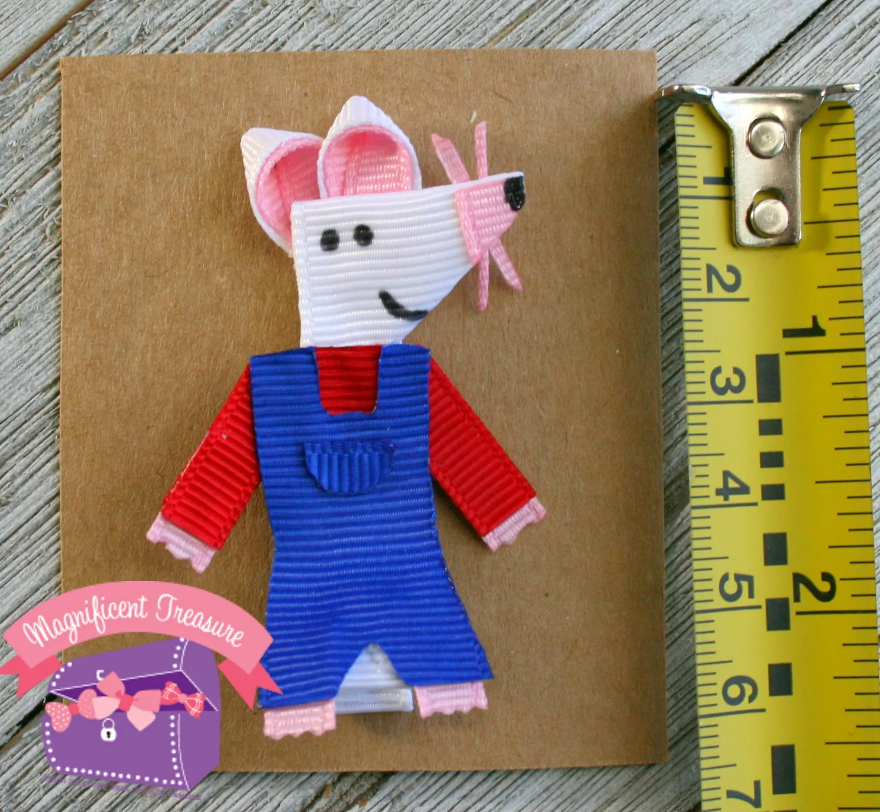 Maisy Mouse Ribbon Sculpture