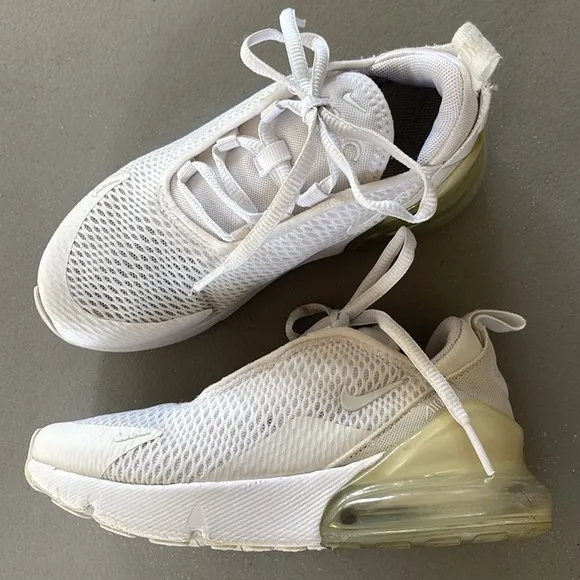 Nike Air Max 270 Little Kids' Shoe AO2372-103 Size 12.5 C White