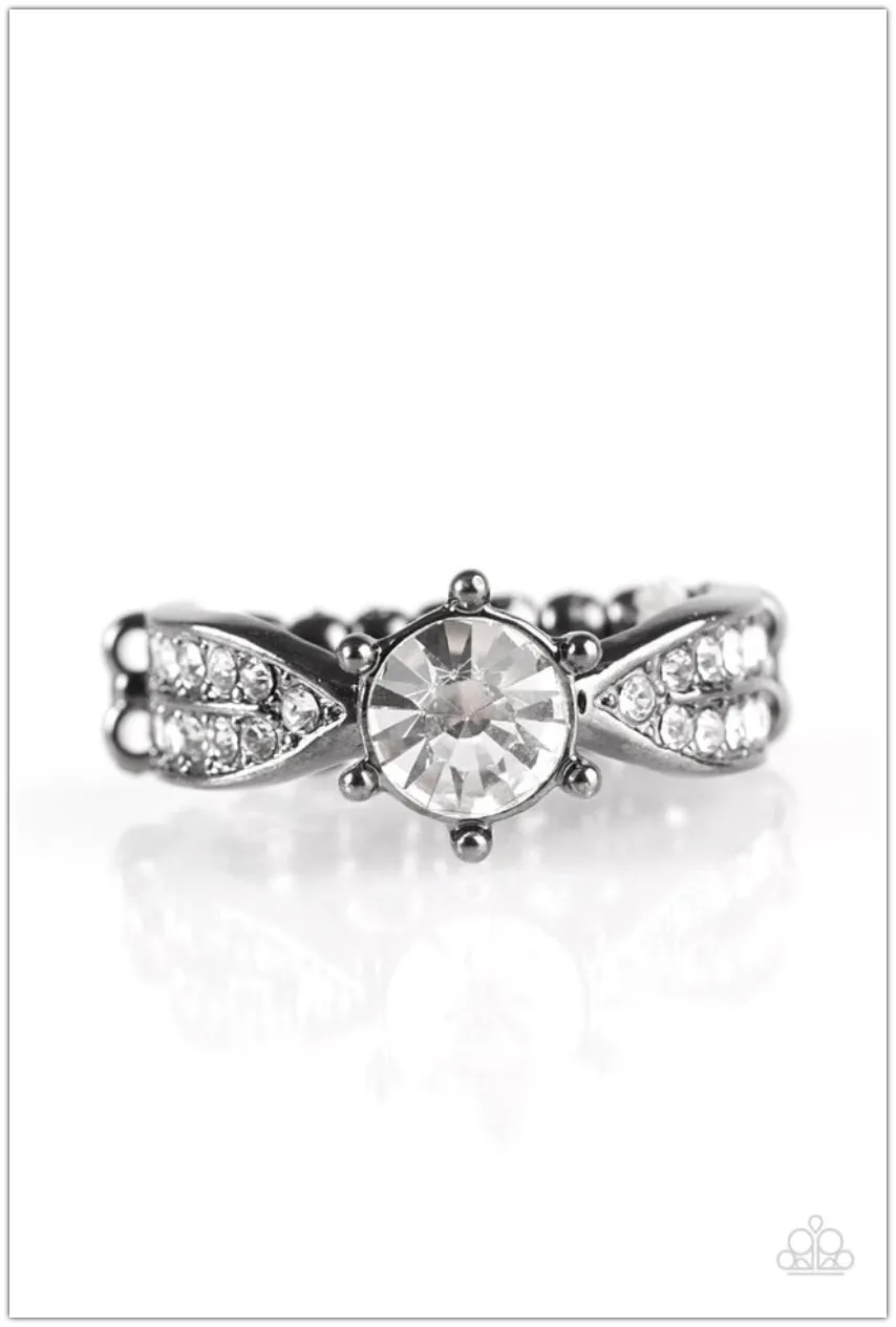 Paparazzi All FUNDS and Games - Rhinestone Ring