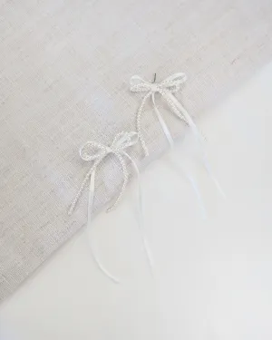 Ribbon Pearl Bow Earring