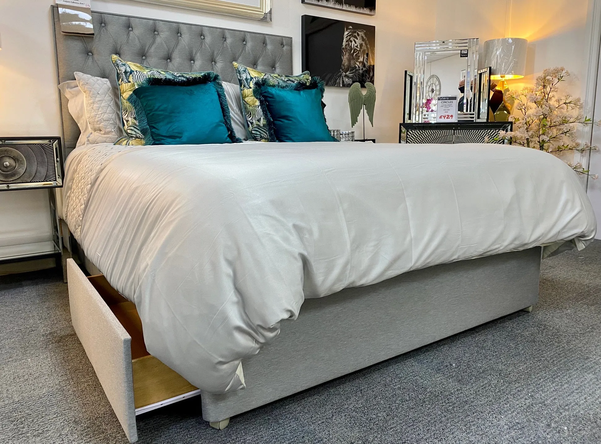 Royal 150cm 5ft King Size Divan 4 Draw Bed