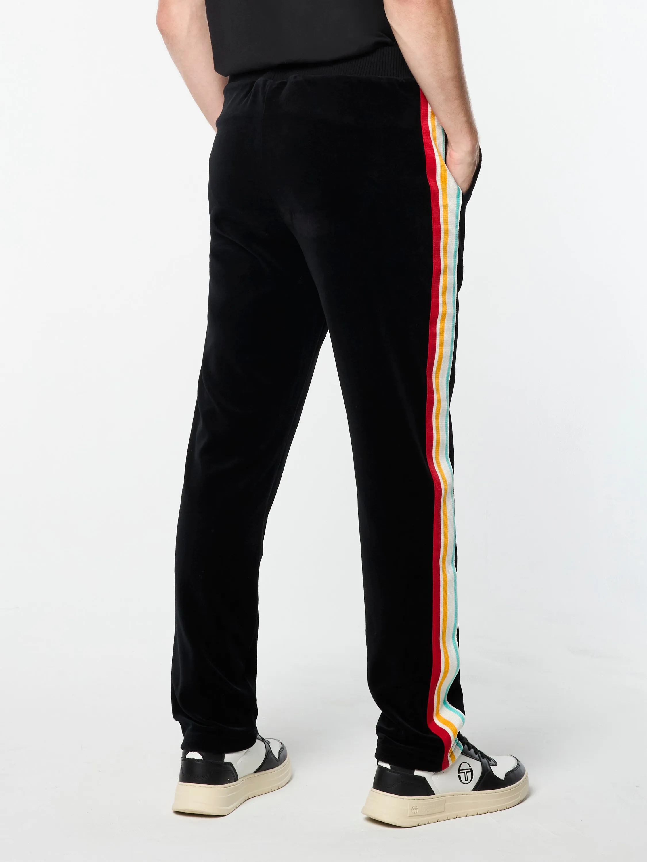 Slice Track Pant- Black/ Black