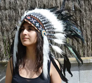 X24 - Stunning Indian Headdress Natural rooster feathers