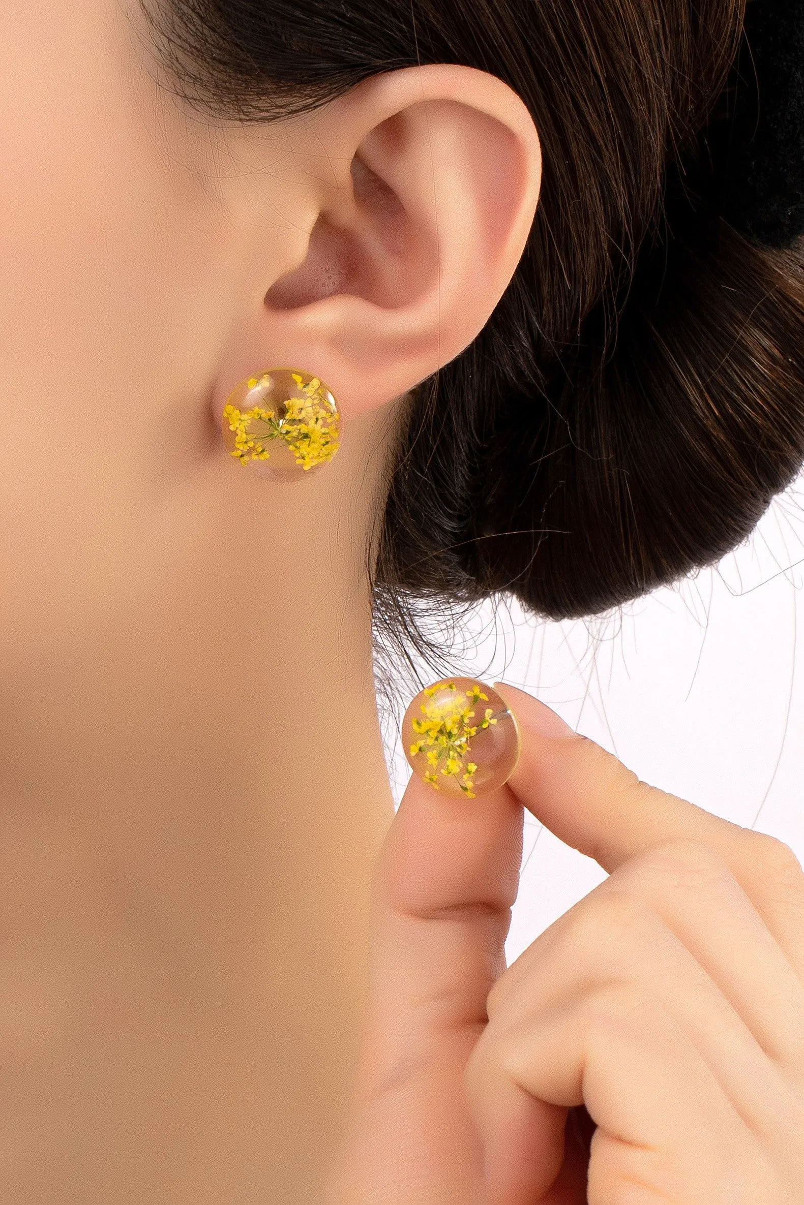 Yellow Half Dome Square Dried Flower Stud Earrings